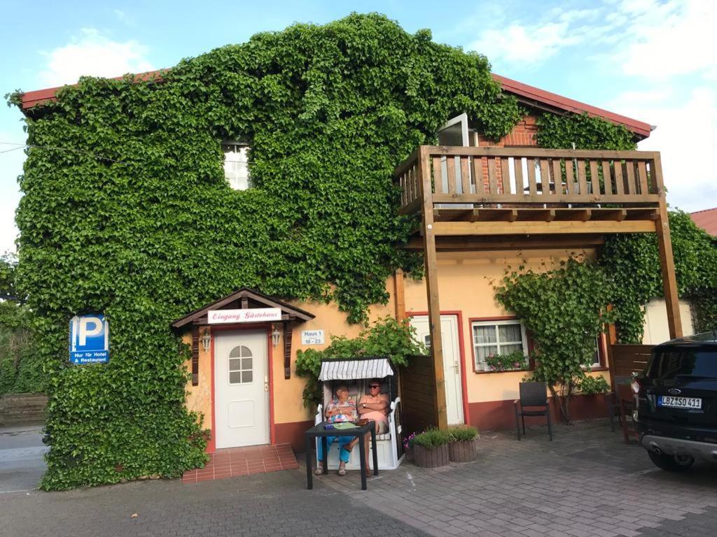 Appartements An Der Schleuse Lübz Esterno foto